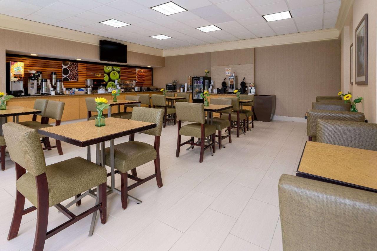 La Quinta Inn & Suites By Wyndham Kingsport Tricities Airport מראה חיצוני תמונה